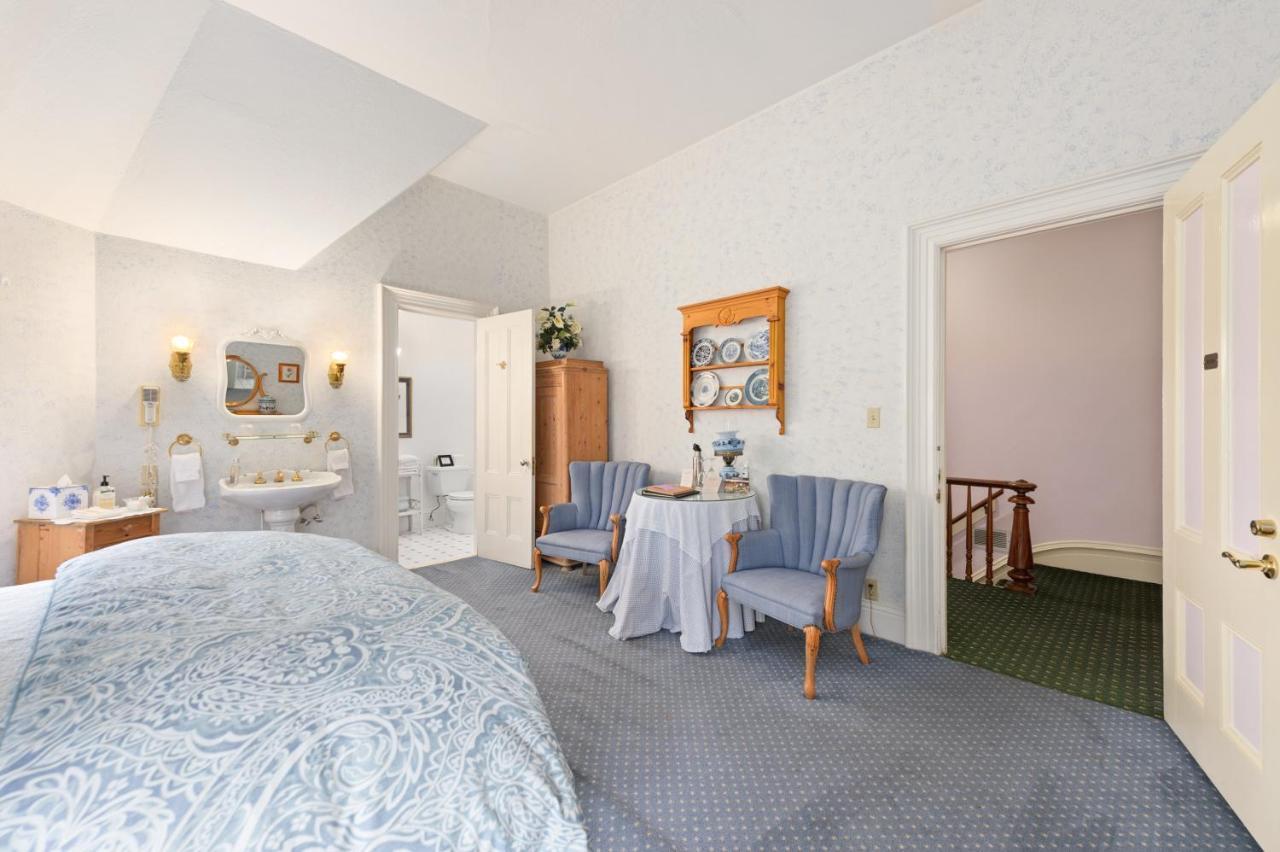 The Gables Wine Country Inn サンタローザ エクステリア 写真